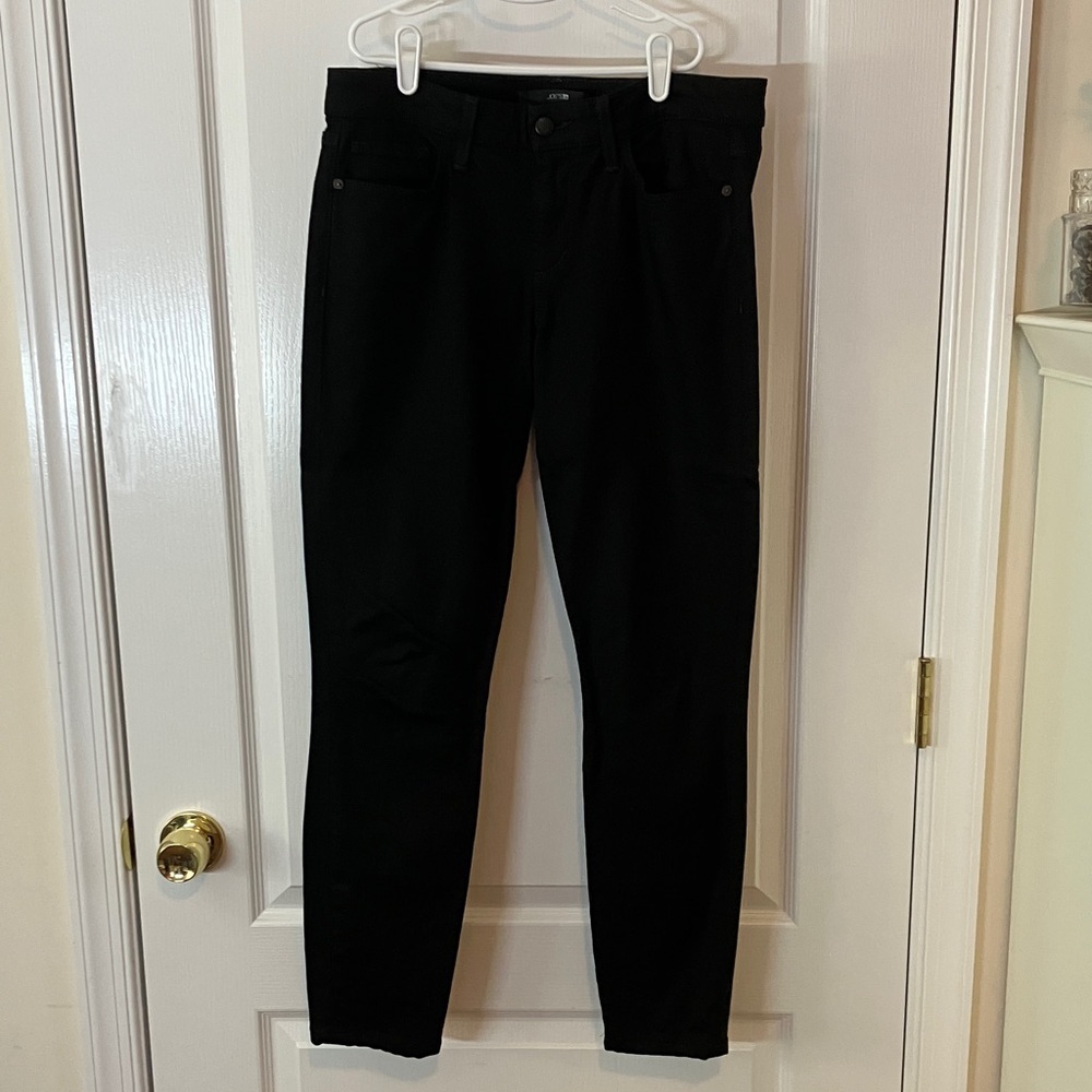 Size 29 Joe’s jeans jet black